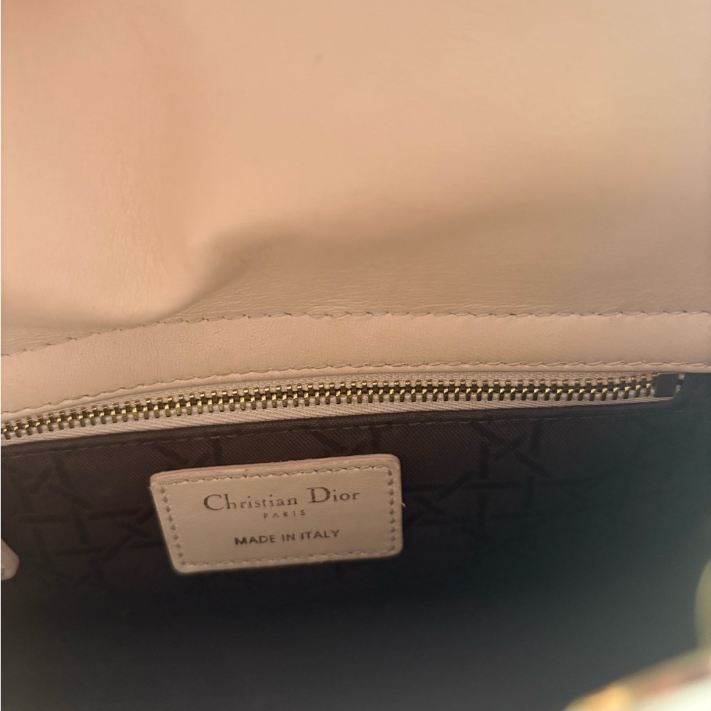 Small Lady Dior My ABC Dior Bag
Pale Pink Cannage Lambskin - Picture 11 of 16